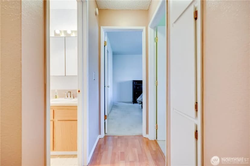 Property photo for 23629 112th Ave Se #e202, Kent photo 8