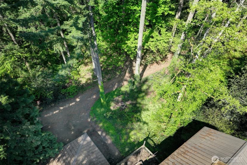 Property photo for 3815 131st Avenue Ne, Bellevue photo 6