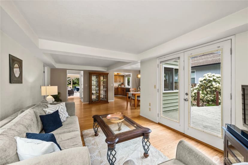 Property photo for 3811 S 255th Place, Kent photo 10
