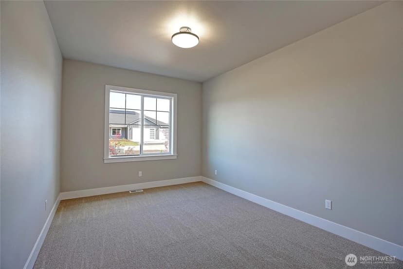 Property photo for 27010 36th Avenue Nw, Stanwood photo 21