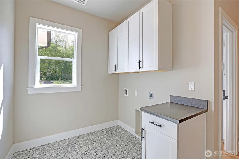 Property photo for 27010 36th Avenue Nw, Stanwood photo 21