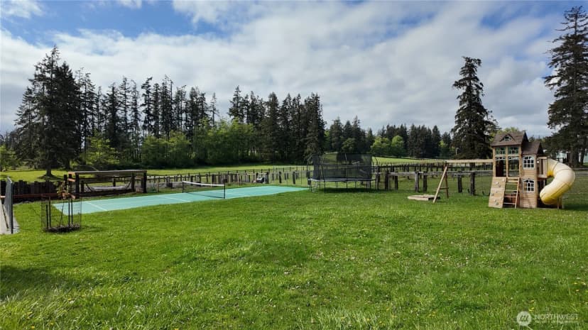 Property photo for 2259 Happy Valley Road, Oak Harbor photo 27