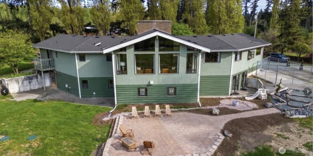 Property photo for 2259 Happy Valley Road, Oak Harbor photo 3