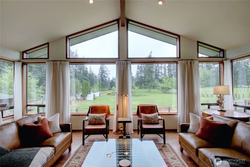 Property photo for 2259 Happy Valley Road, Oak Harbor photo 11