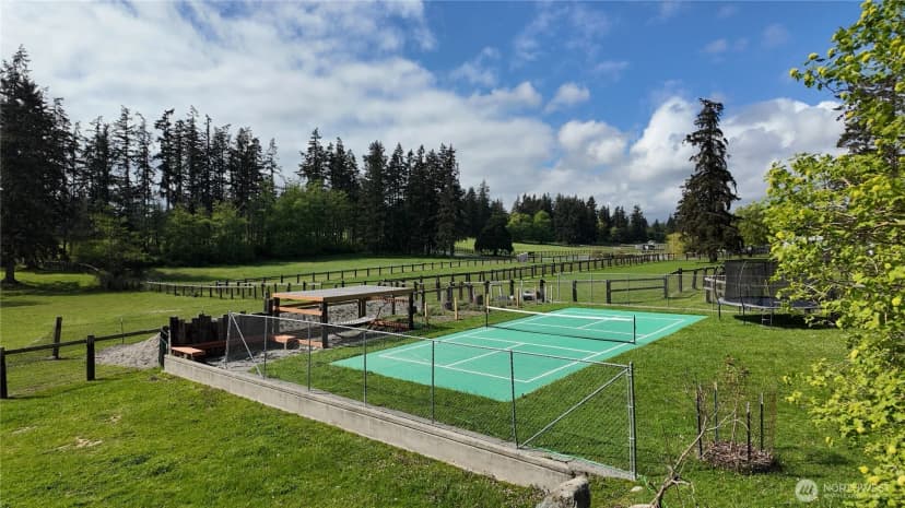 Property photo for 2259 Happy Valley Road, Oak Harbor photo 7