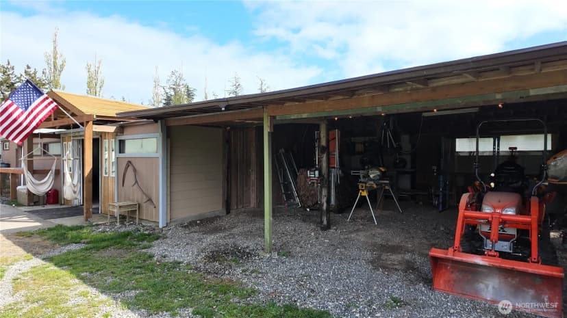 Property photo for 2259 Happy Valley Road, Oak Harbor photo 30