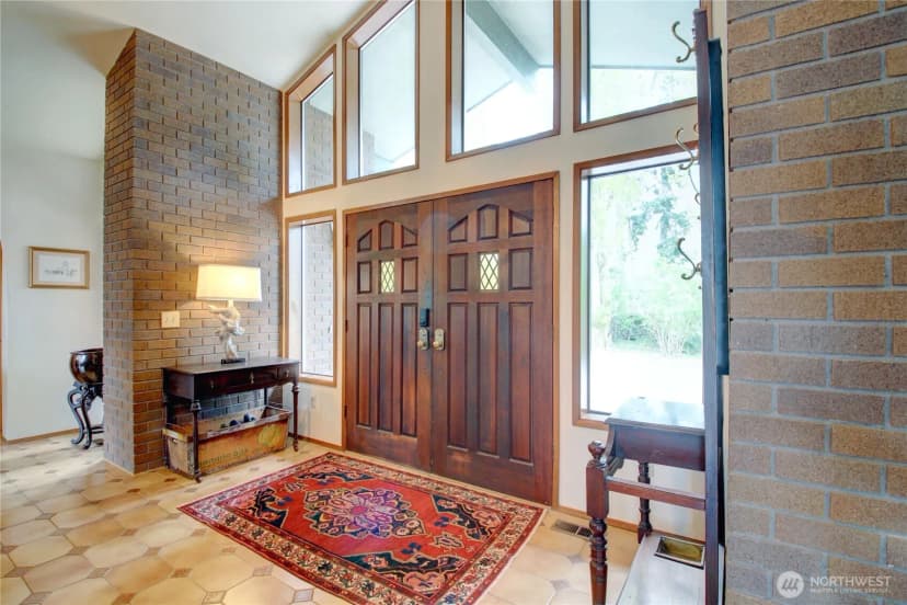 Property photo for 2259 Happy Valley Road, Oak Harbor photo 9