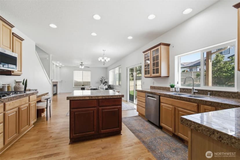 Property photo for 5609 W 14th Avenue, Kennewick photo 13