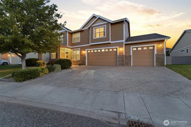 Property photo for 5609 W 14th Avenue, Kennewick