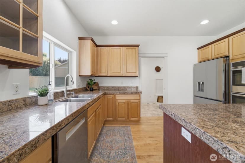 Property photo for 5609 W 14th Avenue, Kennewick photo 12