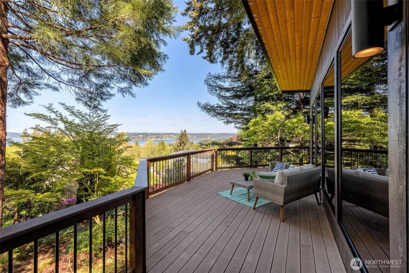 Property photo for 8005 21st Avenue W, University Place