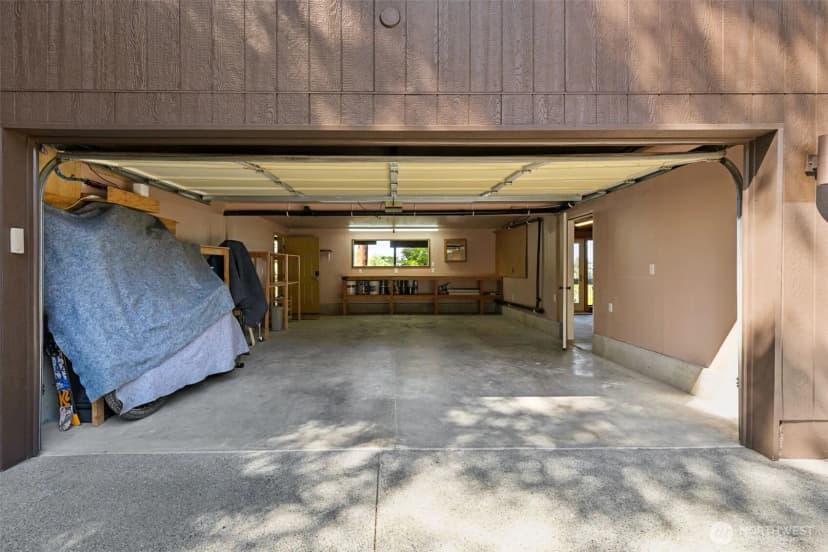 Property photo for 8005 21st Avenue W, University Place photo 33