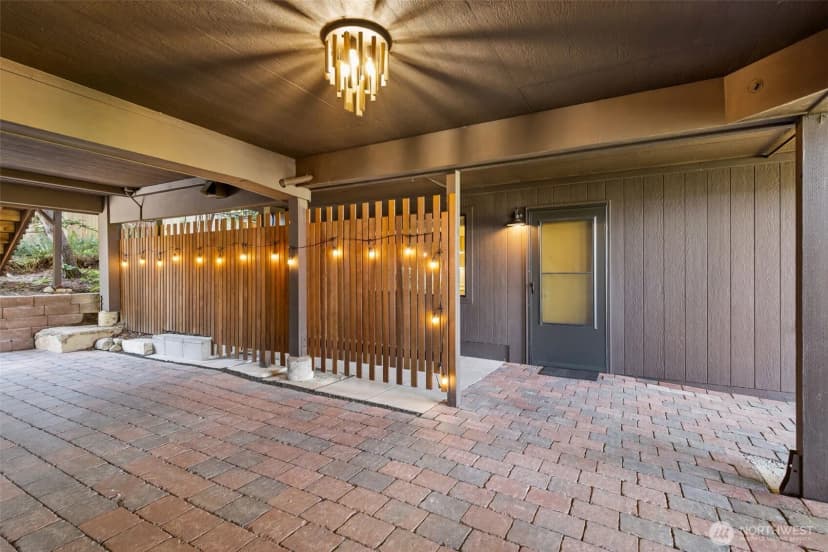 Property photo for 8005 21st Avenue W, University Place photo 22