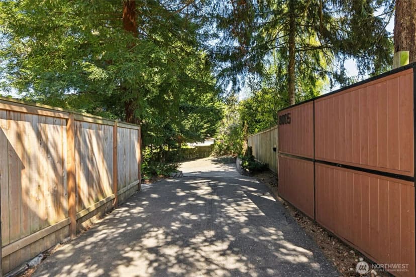 Property photo for 8005 21st Avenue W, University Place photo 35