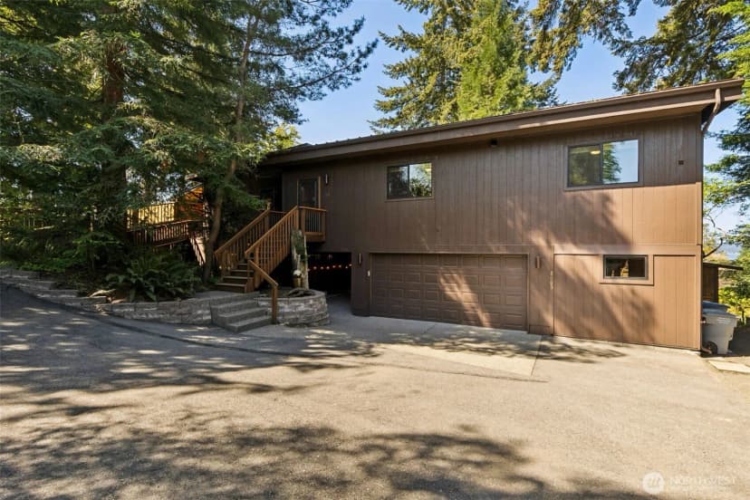 Property photo for 8005 21st Avenue W, University Place photo 34