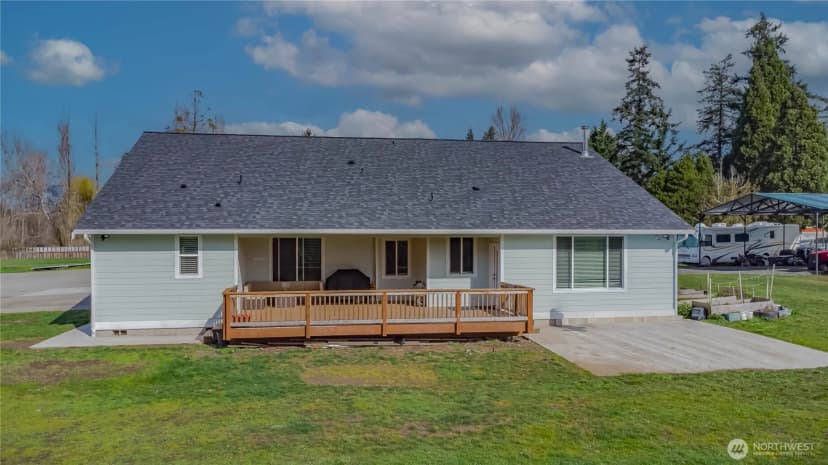 Property photo for 9409 9th Avenue Ct E, Tacoma photo 36