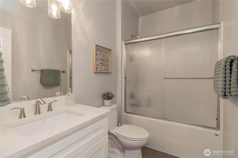 Property photo for 9409 9th Avenue Ct E, Tacoma photo 30