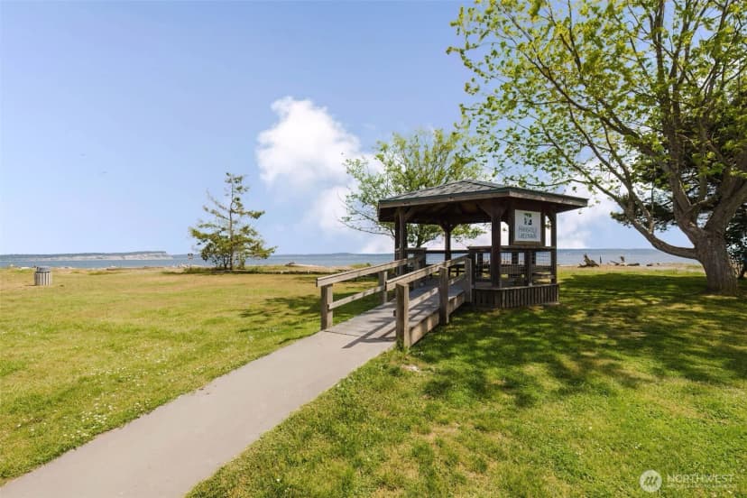 Property photo for 38742 Tinker Place Ne, Hansville photo 24