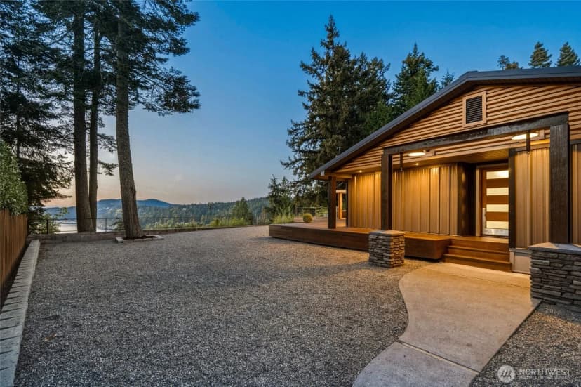 Property photo for 4101 Edith Point, Anacortes photo 8