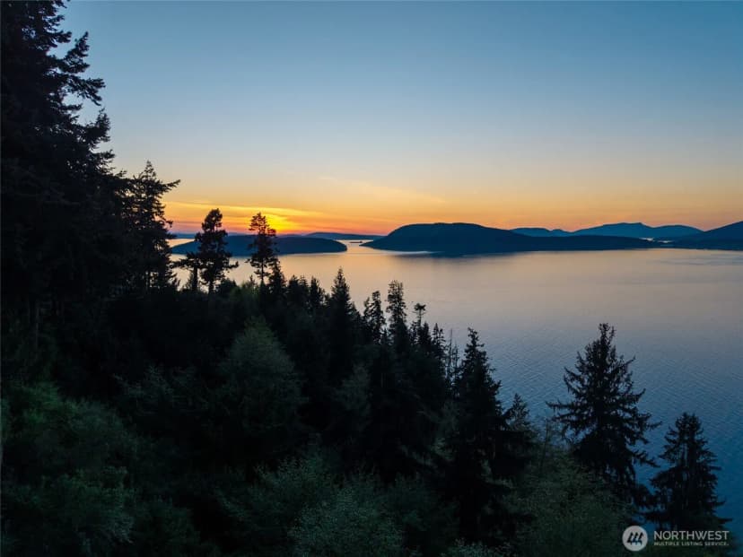 Property photo for 4101 Edith Point, Anacortes photo 7