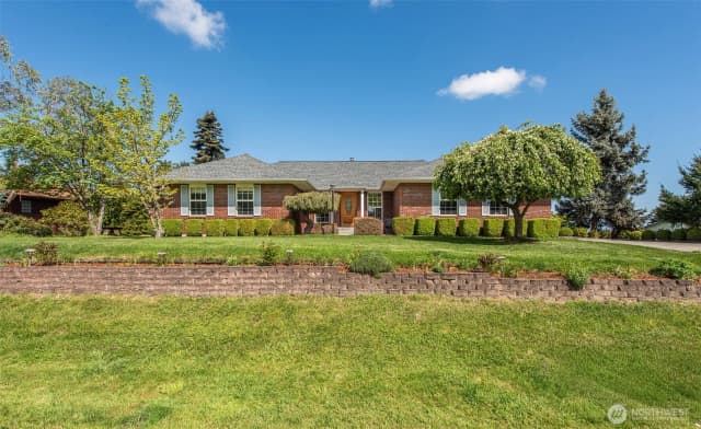 Property photo for 608 Reservoir Road, Sequim photo 2