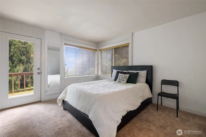 Property photo for 17426 Se 60th Street, Bellevue photo 16