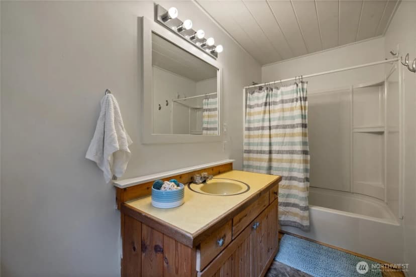 Property photo for 17426 Se 60th Street, Bellevue photo 21