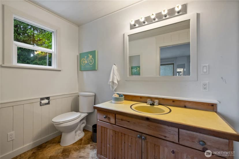 Property photo for 17426 Se 60th Street, Bellevue photo 19