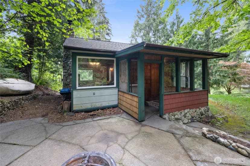 Property photo for 17426 Se 60th Street, Bellevue photo 2