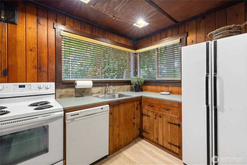 Property photo for 17426 Se 60th Street, Bellevue photo 6