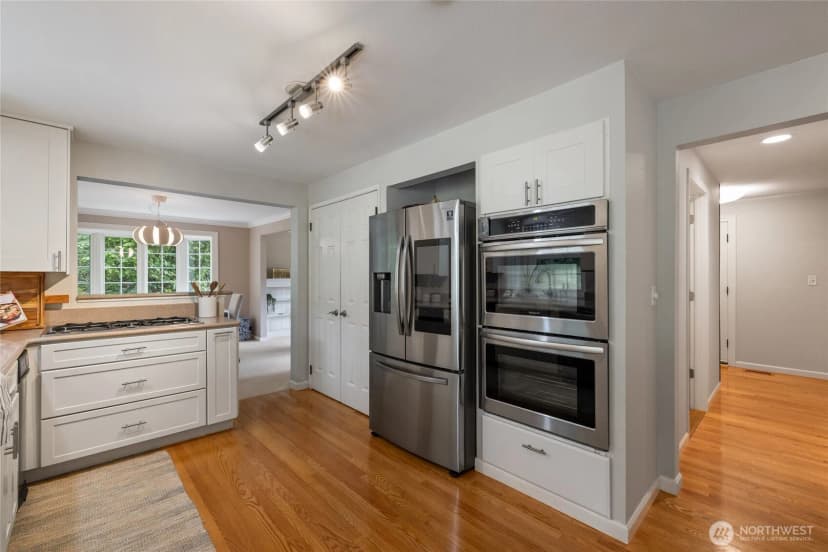 Property photo for 10323 Crescent Valley Drive Nw, Gig Harbor photo 10