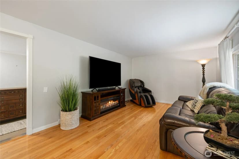 Property photo for 10323 Crescent Valley Drive Nw, Gig Harbor photo 13