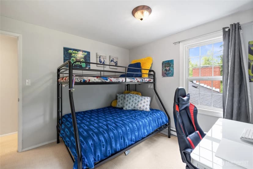 Property photo for 10323 Crescent Valley Drive Nw, Gig Harbor photo 16