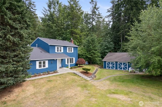 Property photo for 10323 Crescent Valley Drive Nw, Gig Harbor photo 2