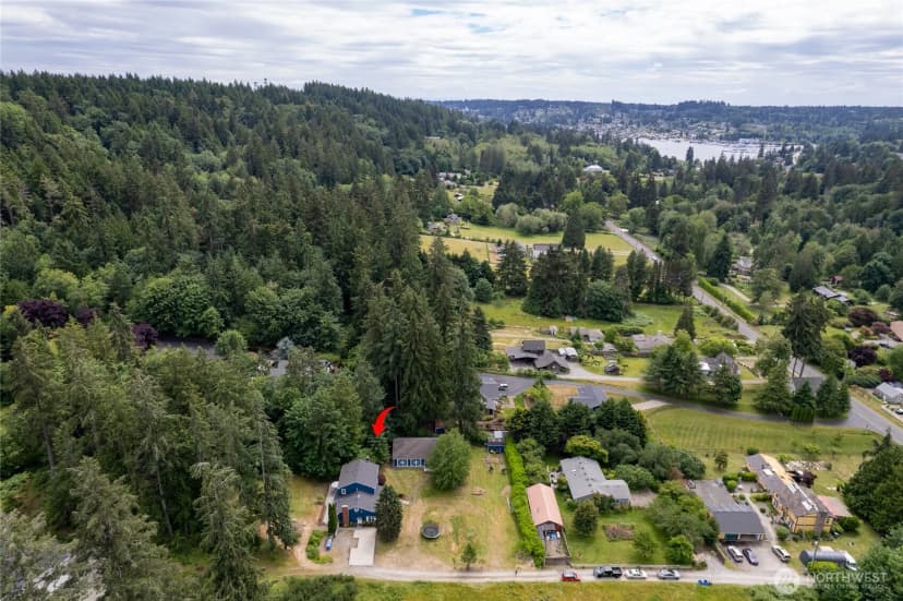Property photo for 10323 Crescent Valley Drive Nw, Gig Harbor photo 37