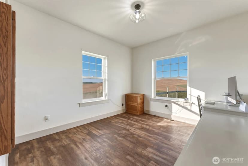 Property photo for 518 Stonecipher Road, Waitsburg photo 25