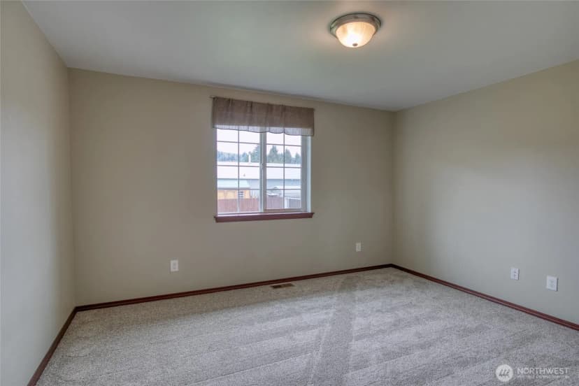 Property photo for 285 Meadow Loop, Montesano photo 21