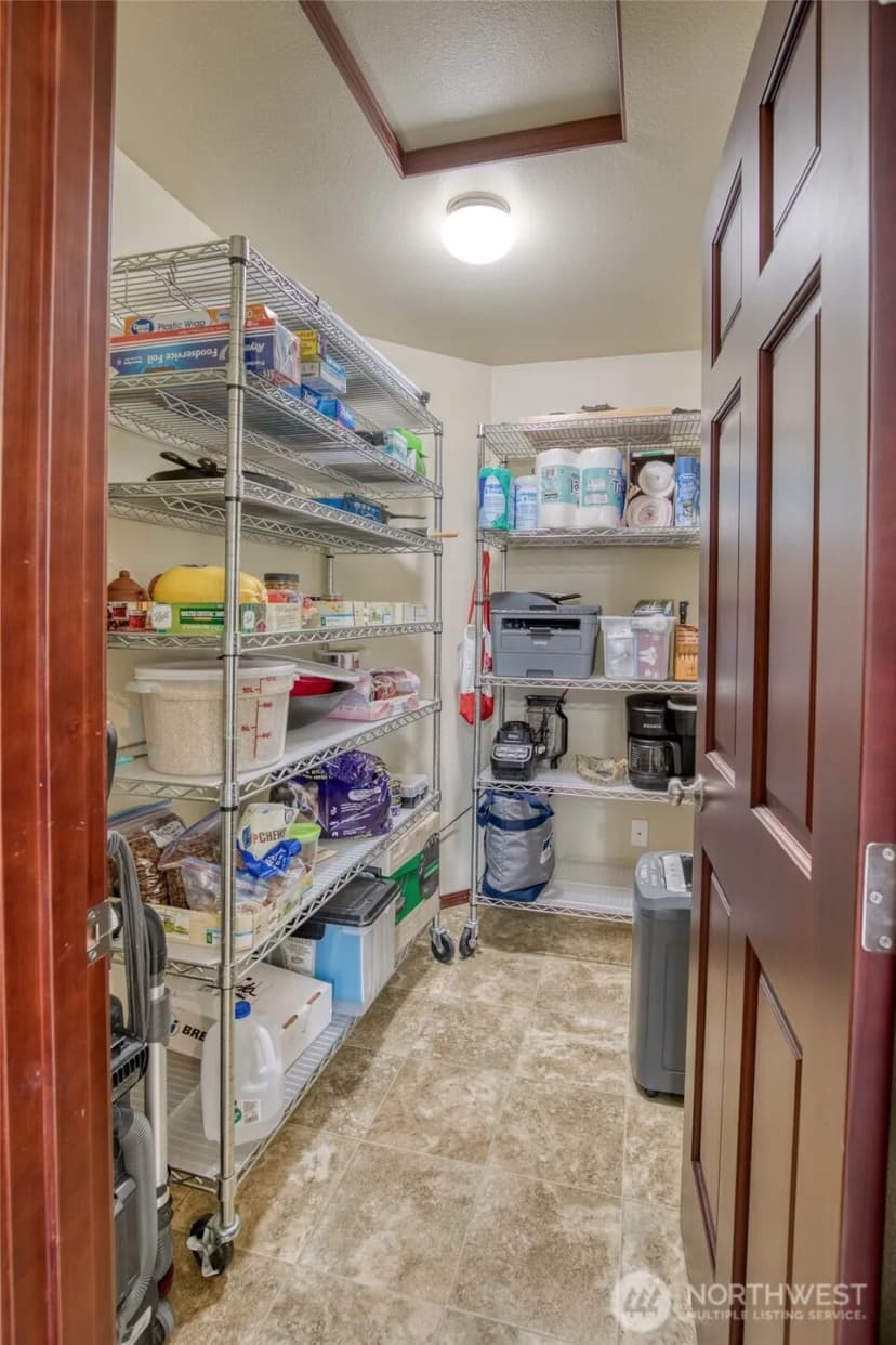 Property photo for 285 Meadow Loop, Montesano photo 10