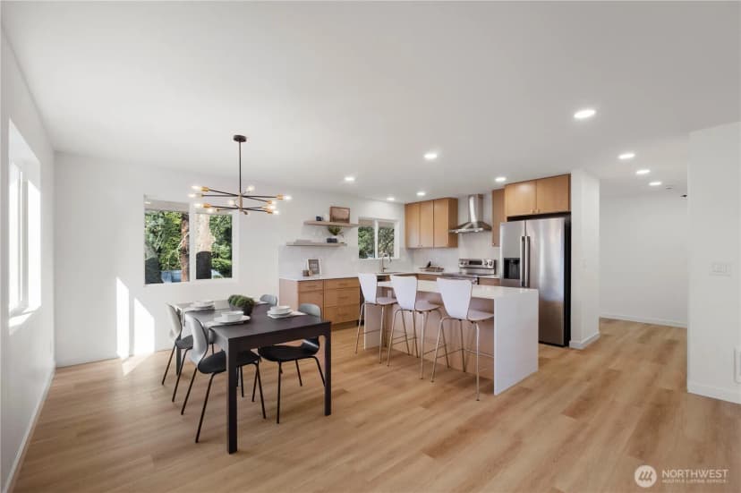 Property photo for 13022 15th Avenue Sw, Burien photo 6