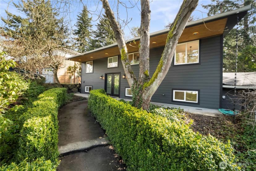 Property photo for 13022 15th Avenue Sw, Burien photo 33