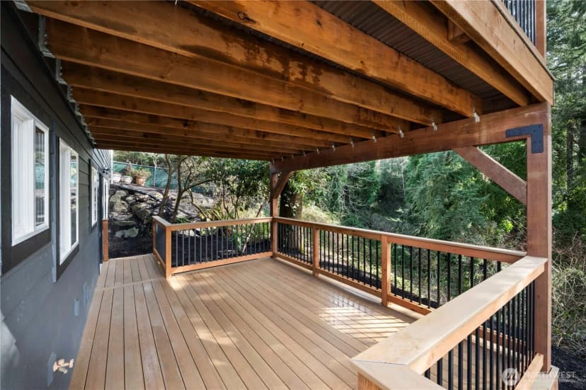 Property photo for 13022 15th Avenue Sw, Burien photo 35