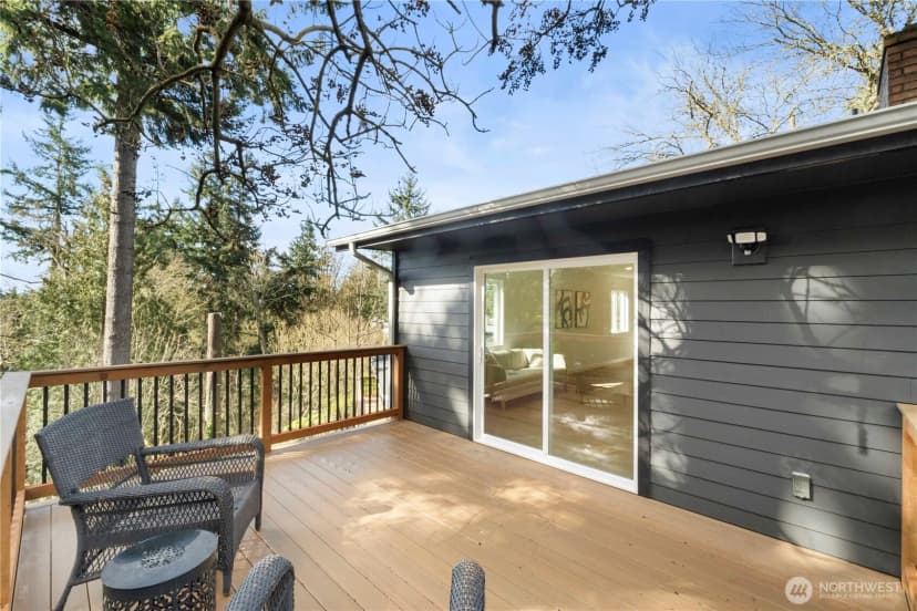 Property photo for 13022 15th Avenue Sw, Burien photo 11