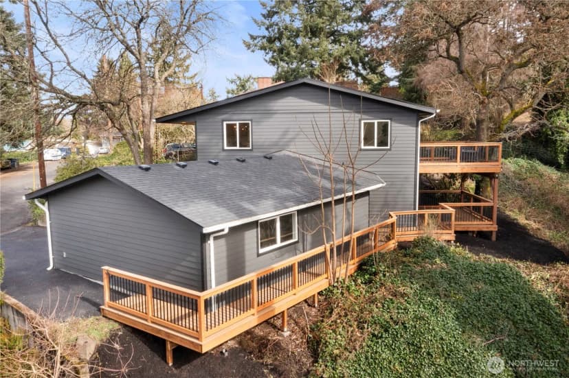 Property photo for 13022 15th Avenue Sw, Burien photo 36