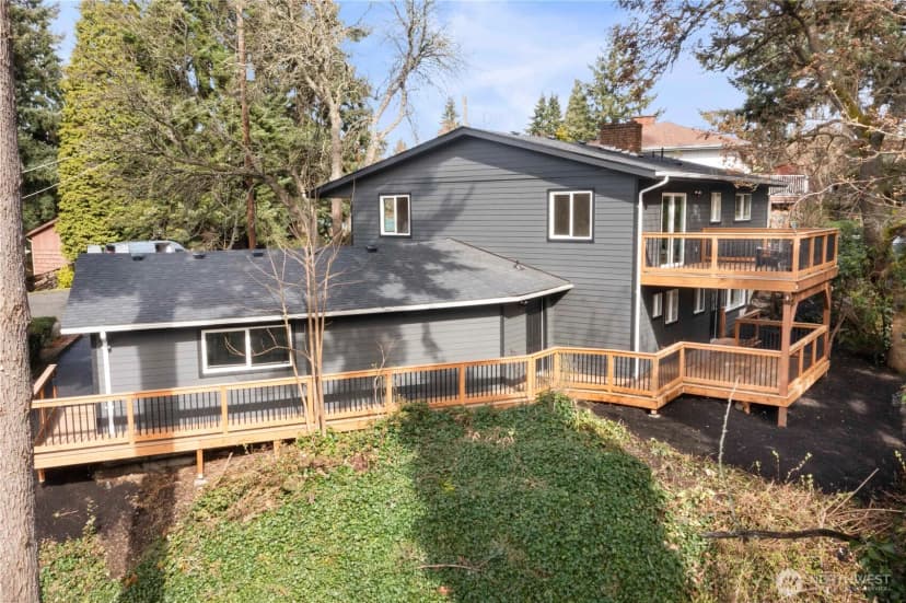 Property photo for 13022 15th Avenue Sw, Burien photo 37