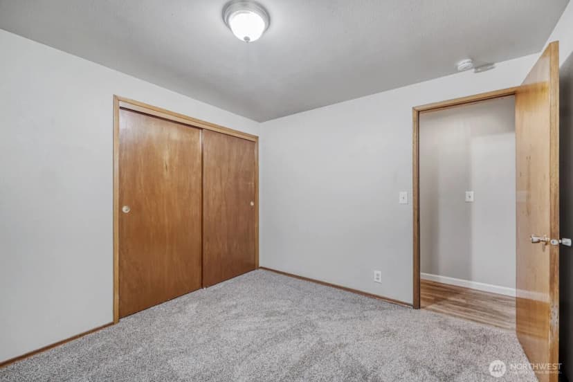 Property photo for 20828 116th Avenue Se, Kent photo 11