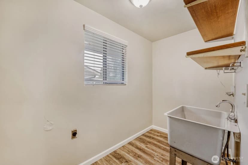 Property photo for 20828 116th Avenue Se, Kent photo 18
