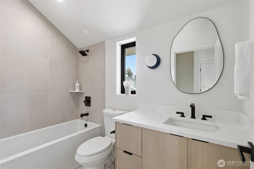 Property photo for 324 Nw 80th Street, Seattle photo 24