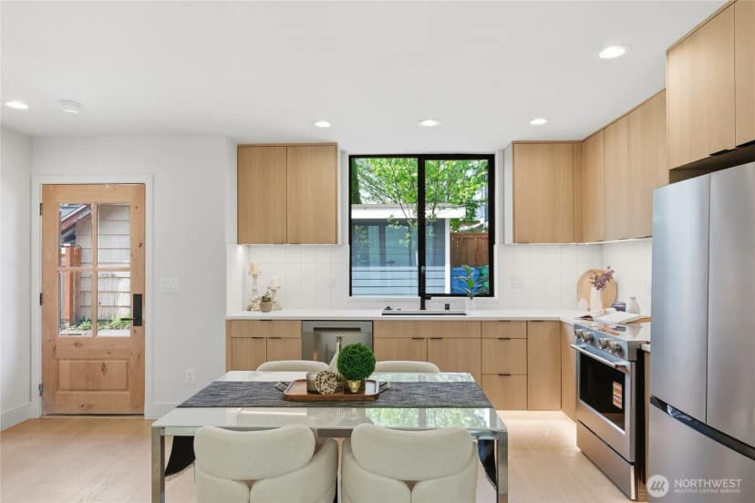 Property photo for 324 Nw 80th Street, Seattle photo 10