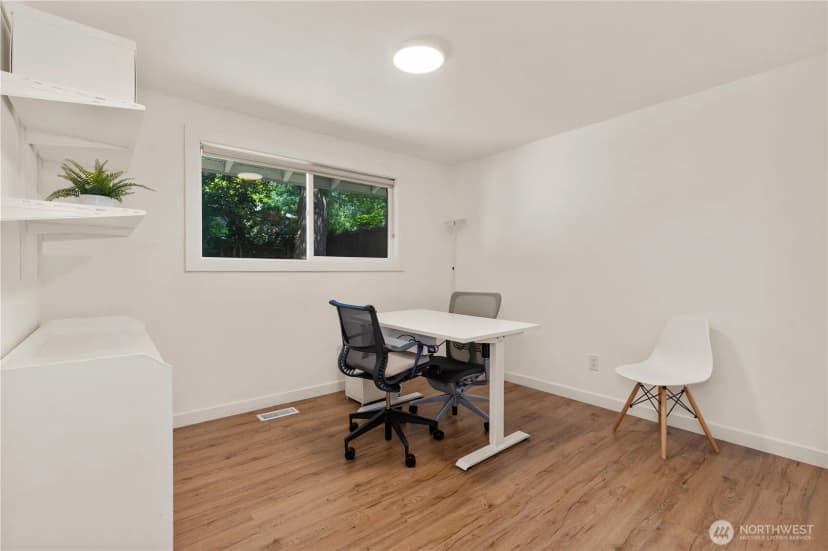 Property photo for 21810 Ne 16th Street, Sammamish photo 16