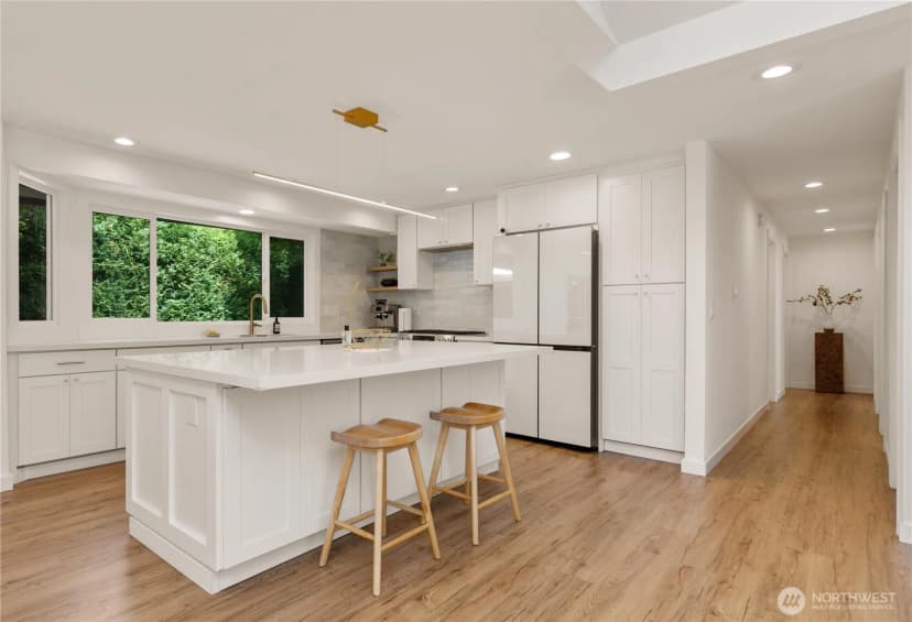 Property photo for 21810 Ne 16th Street, Sammamish photo 9